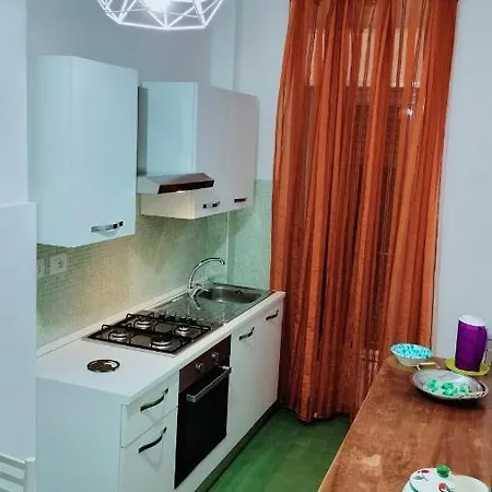 La Baronessa Apartment- Vicinissimo Al Policlinico
